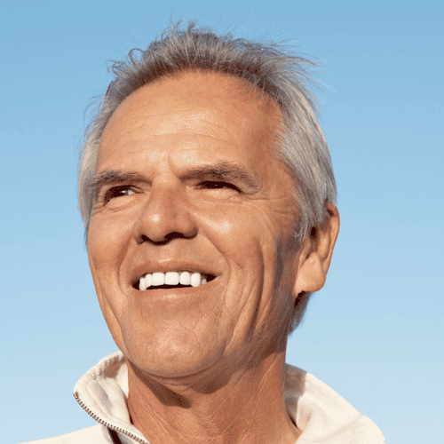 A Remarkable Dental Journey: Robert Evans Got Dental Implants in Mexico